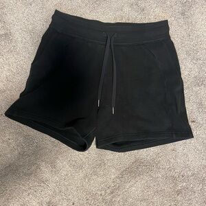 Lululemon Scuba shorts